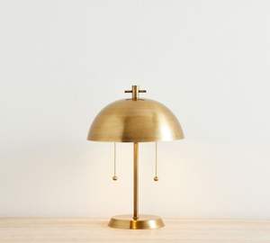 Lámpara de Mesa de Metal de Diseño Moderno para Decoración de Interiores de Apartamentos, que Mejora el Espacio con una Solución de Iluminación Contemporánea - Product Image 3