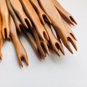 Ustensile de cuisine en bois poli, très vendu, pour servir la salade et les aliments, idéal pour les hôtels, les maisons et les restaurants - Product Image 1