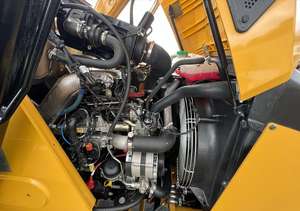 ENVÍO GRATUITO CAT-420 Retroexcavadora 4x4 con Cargador Trasero, Aprobada por EPA y CE, Cilindro Hidráulico Eaton, Motor Principal, Bomba, Caja de Cambios, PLC. - Product Image 4