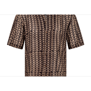 เสื้อเชิ้ตแขนสั้นลำลอง Ajrakh ผ้าบาติกพิมพ์ลายกันยับ - Product Image 1