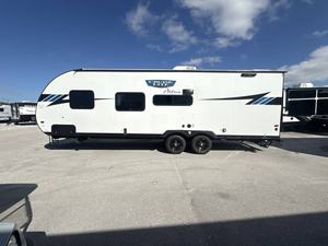 Remolques de viaje usados 2023 F-o-r-e-s-t R-i-v-e-r Salem Cruise L-i-t-e 261BHXLX a precio de descuento - Product Image 6