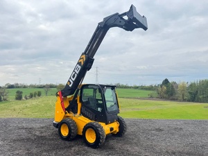 Chargeuse sur pneus télescopique JCB Teleskid 3TS-8W avec flèche télescopique, moteur diesel, haute portée - Product Image 2