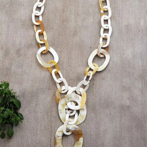 สร้อยคอจี้รูปเขาควายสำหรับผู้หญิงสร้อยคอโชคเกอร์รูปเขาพระจันทร์เสี้ยวสีธรรมชาติของผู้หญิงสินค้าใหม่ขายดีในราคาต่ำ - Product Image 1