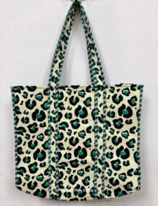 Sac fourre-tout matelassé de voyage léger noir pour femmes sac à main de rembourrage matelassé doux sac fourre-tout matelassé - Product Image 2