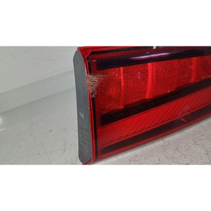 LUZ DE FRENO TRASERA DERECHA INTEGRADA EN LA PUERTA HYUNDAI Kona Serie 92404J9500 D4FE (17>) - Product Image 2