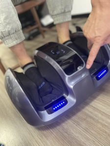 Máquina de Masaje de Pantorrillas Eléctrica de Lujo 2026 con Rodillo para Talones y Vibración - Product Image 3