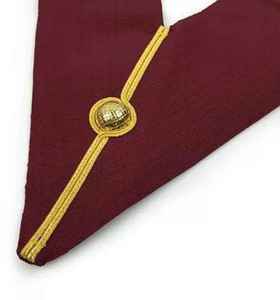 Tablier maçonnique personnalisé Maître Maçon, rouge, blanc, bordure dorée, style classique, brodé, motif croix écologique, avec épingle de sûreté - Product Image 3