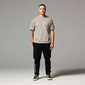 250G T-shirts à manches courtes pour hommes T-shirt à épaules tombantes surdimensionné uni vierge personnalisé de haute qualité pour hommes - Product Image 3