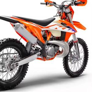 ใหม่แกะกล่อง ปี 2023 KtTM 250 SX-F 250 ซีซี 6 สปีด โครงอะลูมิเนียม รถจักรยานยนต์สำหรับแข่งบนถนน - Product Image 1