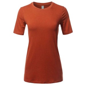 Camisetas de Manga Corta de Algodón Transpirable Ecológicas Personalizables de Alta Calidad para Mujer, Diseño de Estampado Único con Cuello Redondo - Product Image 1
