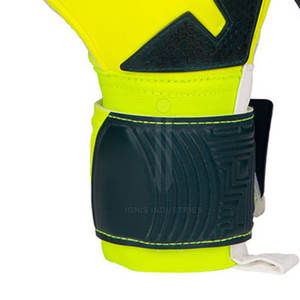 Gants de gardien de but 2024 de haute qualité taux de vente entier gants de gardien de but professionnels de protection personnalisés - Product Image 6