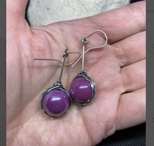 Pendientes bohemios de plata, pendientes morados, pendientes largos de cuentas, pendientes étnicos tribales - Product Image 1