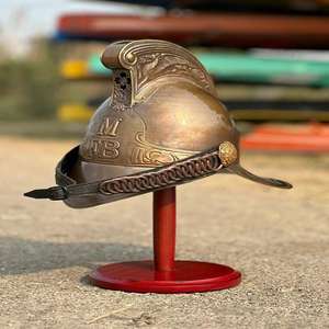 Casco de bombero de latón Merryweather de Calvin Handicrafts, diseño británico, hecho a mano, con grabado redondo impreso y tallado. - Product Image 4