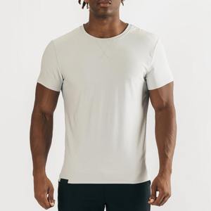 Ropa de gimnasio para hombre, Camiseta lisa de manga corta con cuello redondo, 100% algodón y poliéster, ropa deportiva suave ajustada para ejercicio deportivo - Product Image 5