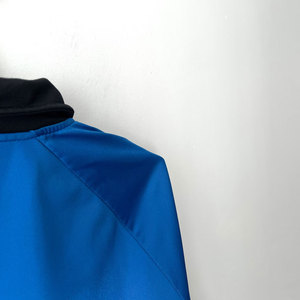 เสื้อแจ็กเก็ตวิ่งแขนยาวของผู้ชายเสื้อผ้าแฟชั่นมีฮู้ดสำหรับฤดูหนาววัสดุผ้าไซส์ XL ออกแบบโลโก้ได้ตามต้องการ - Product Image 5