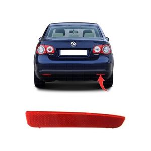 Reflector de Parachoques Trasero Lado Derecho Compatible con Volkswagen Jetta 2006-2010 OEM 1K5945106 - Product Image 1