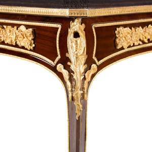 โต๊ะกาแฟทรงสี่เหลี่ยมหรูหรา พร้อมงานฝังมุกประดับด้วยมือ และรายละเอียดทองเหลืองสีทองอร่าม สำหรับการตกแต่งภายในสไตล์คลาสสิก - Product Image 5