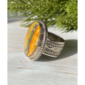 Anillo de Plata de Ley Chapado en Oro Rosa con Ágata BB de Jereme Delgarito, Estilo Hip-Hop Moderno, Engaste de Bisel, Talla 13.5, Disponible Gratis - Product Image 4