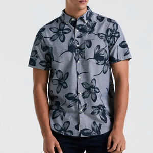 Camisa Batik de punto a la moda de verano para hombre, diseño cómodo, ajuste clásico, tela ligera transpirable, arte inspirado en el mercado global - Product Image 3