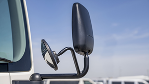 Toyota Coaster 4.2D MT de 30 Plazas 2022, Volante a la Derecha, Económico - Product Image 4