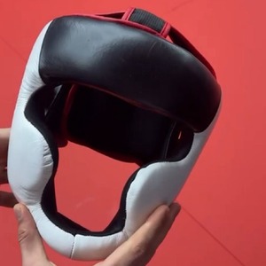 Protège-tête d'entraînement de boxe en microfibre imperméable de haute qualité, couleur personnalisée, avec logo personnalisé - Product Image 1