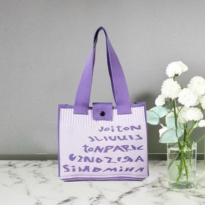 Elegante estilo coreano letra 1 bolso de punto listo para enviar accesorio de ropa regional - Product Image 1