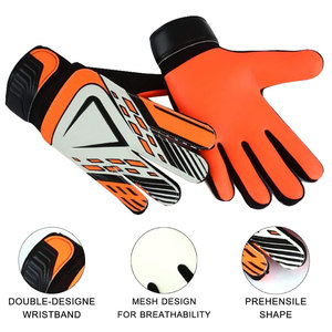Gants de gardien de but en latex abordables avec une adhérence premium, un soutien solide et des matériaux durables prêts pour les matchs - Product Image 3