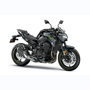 Kawasaki Z900 ABS 2024, Motor de 4 Tiempos y 4 Cilindros, 948cc, Refrigeración Líquida, Transmisión - Product Image 3