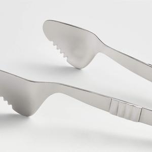 Pinzas para Hielo de Barra Premium, Diseño de Agarre Elegante para un Fácil Manejo del Hielo, Herramienta Elegante y Duradera para el Hogar, Bar o Fiestas - Product Image 4