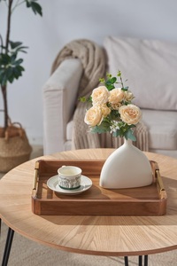 Plateau de service et d'organisation rectangulaire en bois massif de qualité supérieure avec poignées métalliques, finition lisse, pour cuisine, table basse, décoration intérieure - Product Image 3
