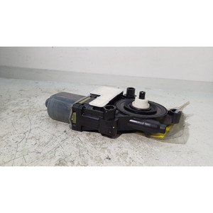 Moteur électrique de lève-vitre arrière droit Bifuel/Métano 1498cc VOLKSWAGEN Golf 7 Variant (12>) 5Q0959407G DHFA (12>17) - Product Image 6