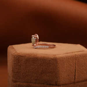 Bague en diamant Wishbone coupe sel et poivre poire/Bague demi-éternité en diamant sans conflit en or rose 14 carats avec nouveau style tendance - Product Image 2