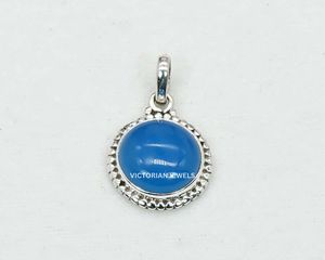 925 plata esterlina sólida mayo mes piedra natal Calcedonia azul con ajuste de bisel colgante de forma redonda - Product Image 2