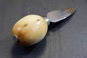 Ensemble d'épandeur de fromage le plus vendu avec manche rond en bois couverts élégants servant des couverts à manger ensemble de 4 outils de table - Product Image 4