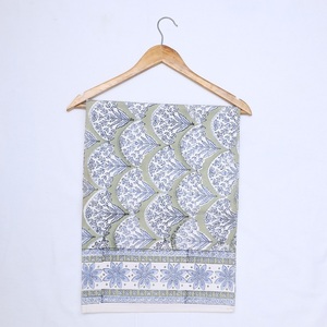 Camino de mesa estampado de bloque de mano de lujo hecho de tela de algodón orgánico 100% respetuoso con el medio ambiente elegante y para hoteles y decoración del hogar - Product Image 2