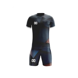 Ensembles d'uniformes de football unisexes en tissu imprimé personnalisé de haute qualité avec logo sur mesure pour équipes adultes, vente en gros - Product Image 3