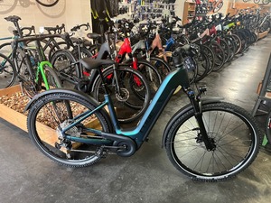 Achetez maintenant le nouveau vélo de trekking électrique Nuride Hybrid EXC 800 2025-2026, prêt à être exporté dans le monde entier - Product Image 3