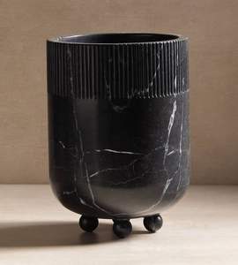 Macetero de Mármol Artesanal de Nueva Llegada para una Colección de Decoración de Lujo con Acabado Premium y Atractivo Atemporal - Product Image 3