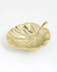 Bandeja de hojas de aluminio brillante Bandeja de hojas doradas Bandeja de diseño contemporáneo Bandeja para servir alimentos Bandeja ligera para sala de estar - Product Image 5