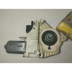 MOTORINO ALZAVETER AVANT GAUCHE AUDI A6 Avant Série C6 (4F5) 4F0959801D BMK (04>12) - Product Image 1