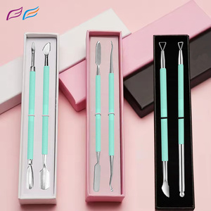 Outils professionnels de nail art en gros : Repousse-cuticules en acier inoxydable, couleur et emballage personnalisés par Bahasa Pro - Product Image 5