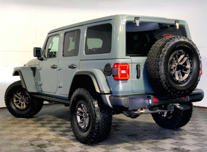 Jeep Wrangler Rubicon 392 4 portes 4x4 LHD/RHD d'occasion 2024 - Prêt à être expédié - Product Image 3