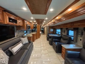 รถบ้านมือสอง ปี 2006 ยี่ห้อ Winnebago รุ่น V-e-c-t-r-a 40 K-D พร้อมขาย - Product Image 4