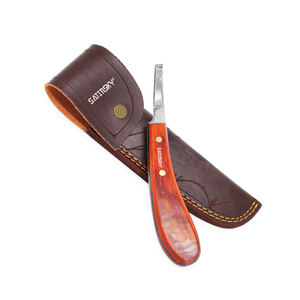 Cuchillo súper afilado de acero inoxidable para herradura de caballo con mango de madera, instrumento quirúrgico veterinario de mano derecha para el cuidado de caballos - Product Image 3