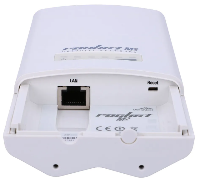 BaseStation Point to Point (PtP) Networks ROCKET M2 2.4GHz airMAX support Improved design 1x RJ45 100Mb/s