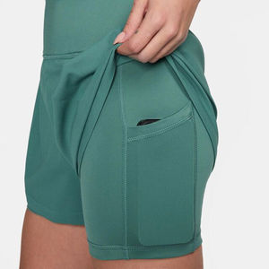 96% Nylon 4% Spandex True Fit Short taille haute pour femmes Shorts pour femmes avec poche cachée dans la doublure Lay Respirant - Product Image 3