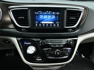 2021 para Voyager L Volante a la Izquierda 7 Asientos Emisión Euro IV - Product Image 5