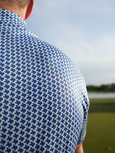 Camiseta de Golf Personalizada para Hombre 2025, de Alta Calidad, Antiarrugas, de Secado Rápido, Transpirable, Estampada, Tejida, Sublimada, con Efecto Puff Plus, Venta al Por Mayor - Product Image 6