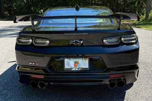 2023 C H e V R o L E T C a m a r o ZL1 Coupe - Product Image 5