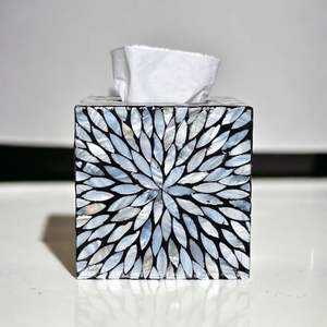 Vente chaude MOP Noir Incrustation Boîte À Mouchoirs Couverture Forme Carrée Dessus De Table pour Restaurant Vaisselle Pas Cher Prix Papier Matériel Vietnam - Product Image 5